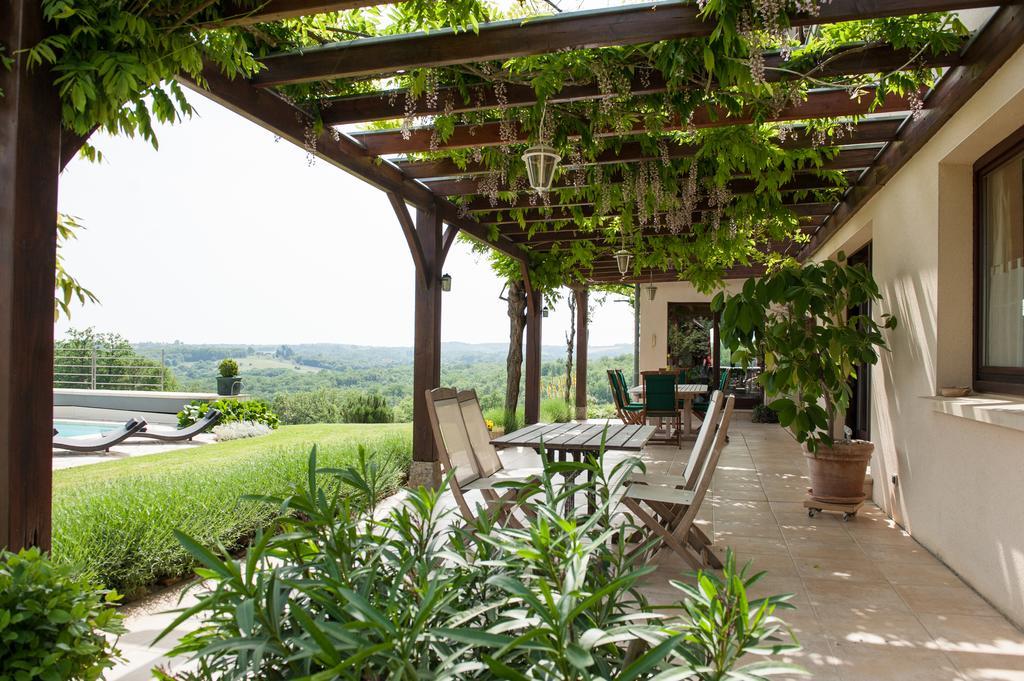 Villa Touloumo Mayrac Bagian luar foto