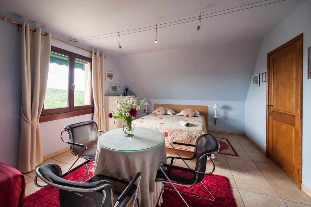 Villa Touloumo Mayrac Ruang foto