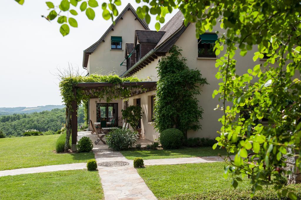 Villa Touloumo Mayrac Bagian luar foto
